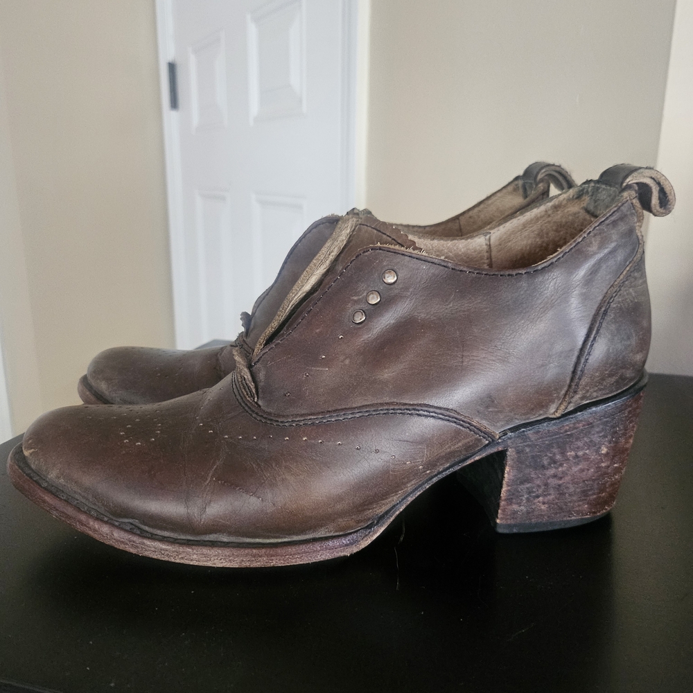 Freebird Slate Gray Heeled Boots